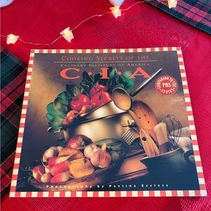 “Cooking Secrets of the Culinary Institute of America” Cookbook 🫕